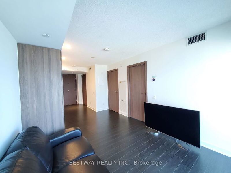 Preview image for 17 Bathurst St #907, Toronto