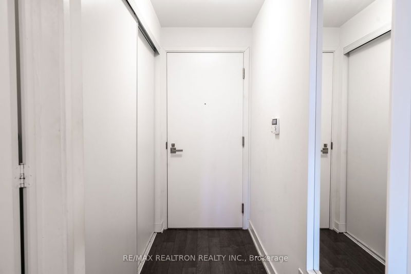 Preview image for 30 Ordnance St #904, Toronto