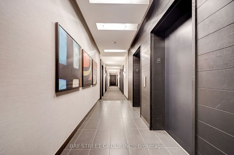 Preview image for 478 King St W #406, Toronto