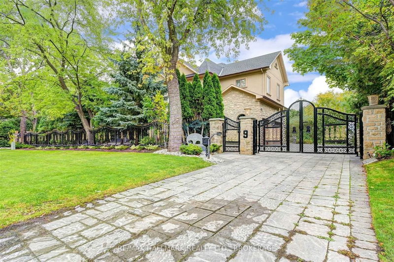 Preview image for 9 Post Rd, Toronto
