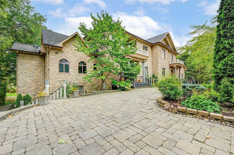Preview image for 9 Post Rd, Toronto