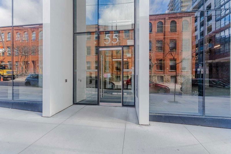 Preview image for 55 Ontario St #1703, Toronto
