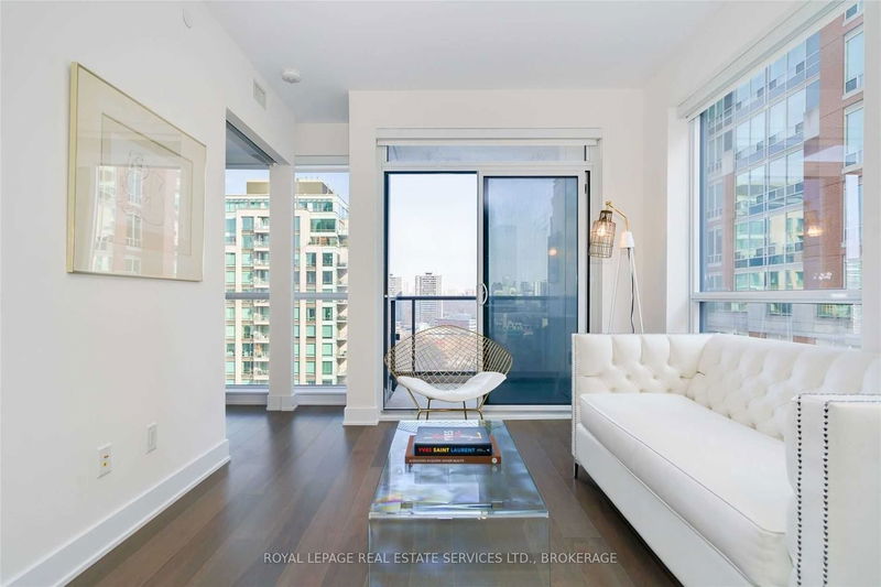 Preview image for 88 Cumberland St #1206, Toronto