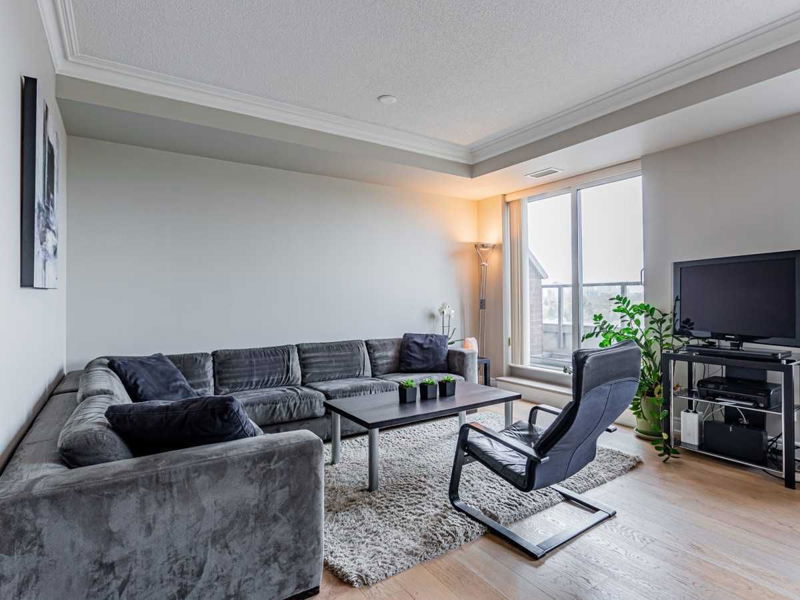 Preview image for 1 Clairtrell Rd #901, Toronto