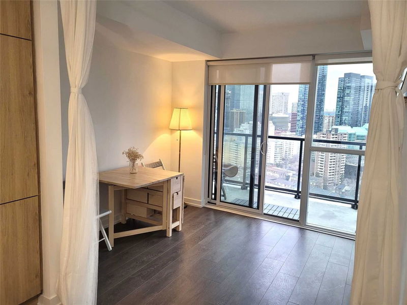 Preview image for 159 Wellesley St #2510, Toronto