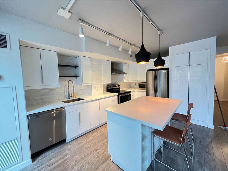 Preview image for 75 Dalhousie St #804, Toronto