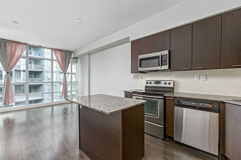 Preview image for 15 Bruyeres Mews #1401, Toronto