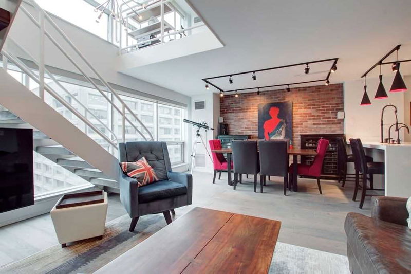 Preview image for 10 Yonge St #3209, Toronto