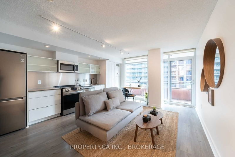 Preview image for 4K Spadina Ave #317, Toronto