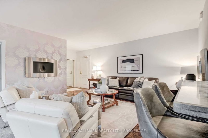 Preview image for 21 Dale Ave #640, Toronto