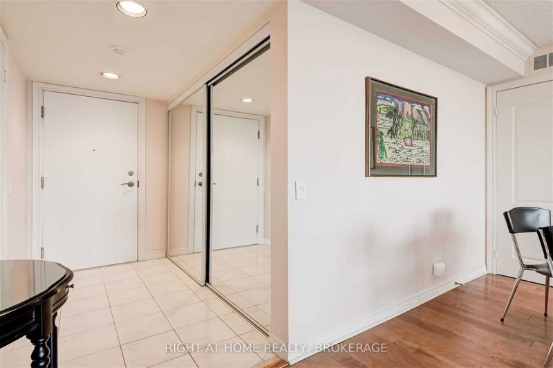 Preview image for 265 Ridley Blvd #1801, Toronto