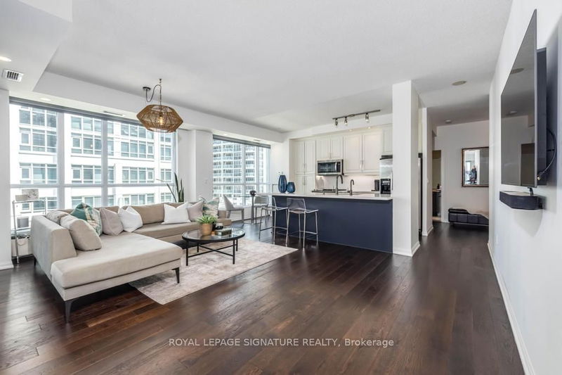 Preview image for 628 Fleet St #706, Toronto