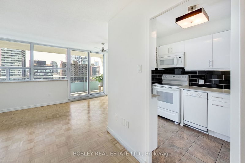 Preview image for 30 Gloucester St #2004, Toronto