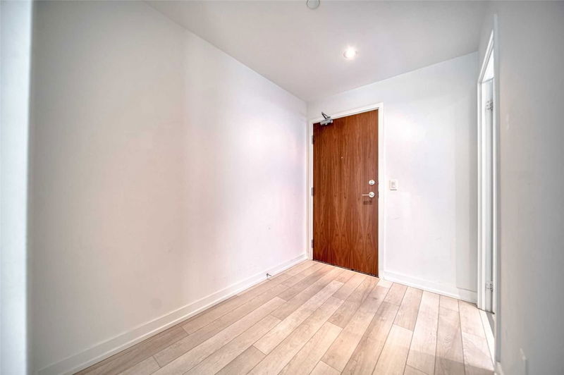 Preview image for 117 Mcmahon Dr #603, Toronto