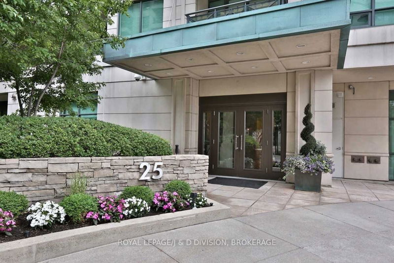 Preview image for 25 Scrivener Sq #317, Toronto