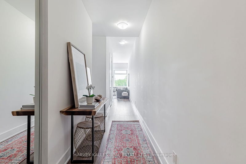 Preview image for 111 St Clair Ave W #415, Toronto