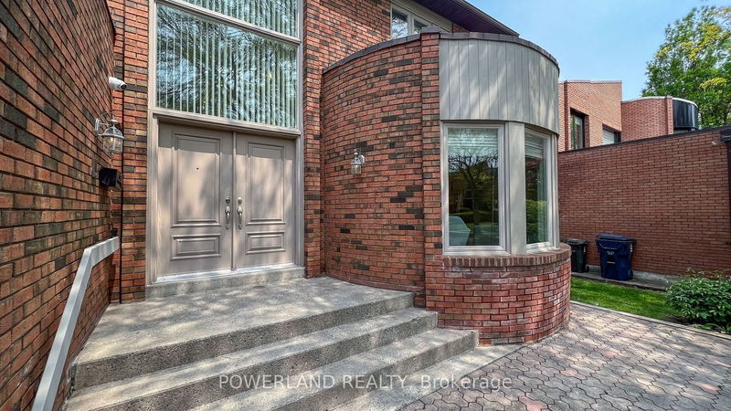 Preview image for 42 Garnier Crt N, Toronto