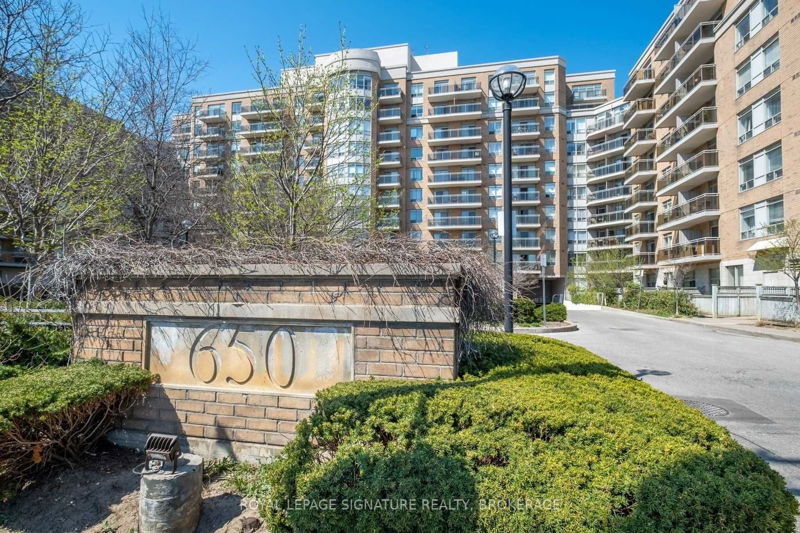 Preview image for 650 Lawrence Ave W #807, Toronto