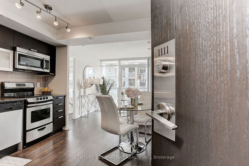 Preview image for 36 Lisgar St #1111, Toronto