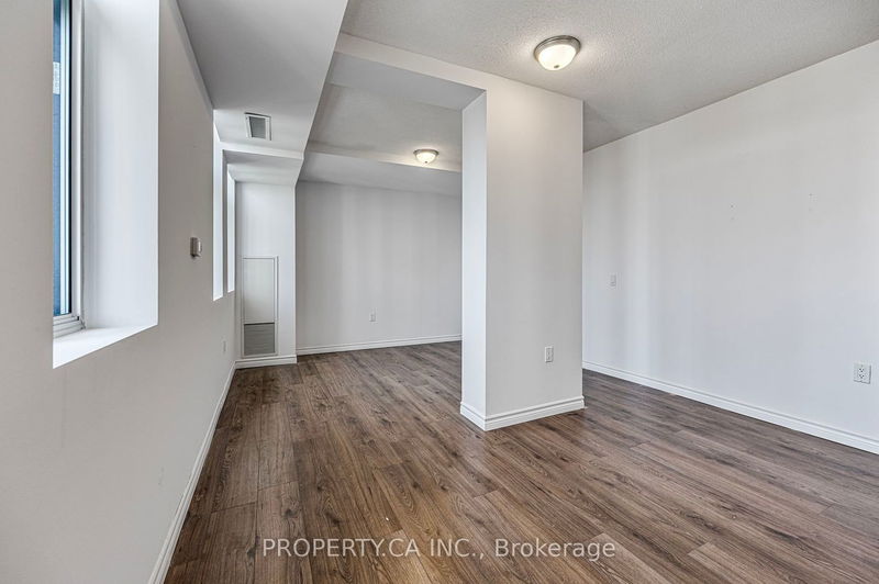 Preview image for 15 Maplewood Ave #1101, Toronto