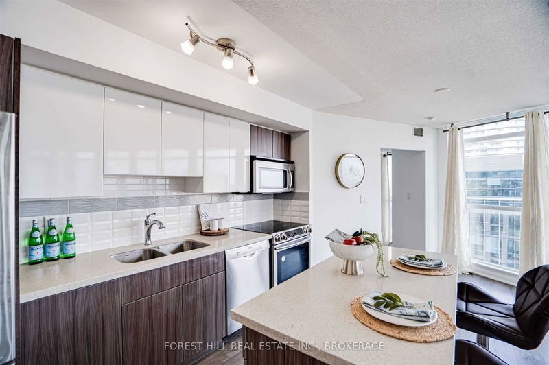 Preview image for 600 Fleet St #1204, Toronto