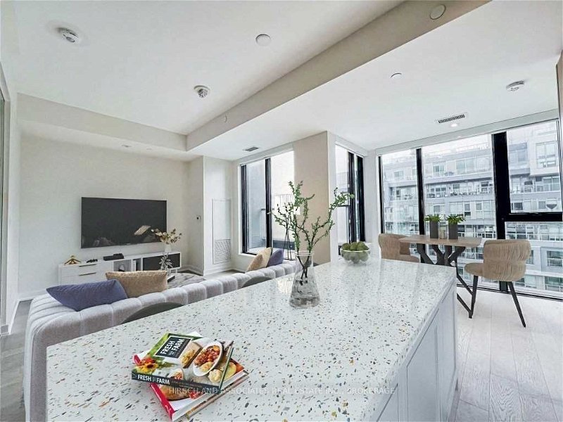 Preview image for 840 St. Clair Ave W #807, Toronto
