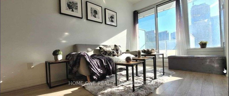 Preview image for 75 Canterbury Pl #506, Toronto