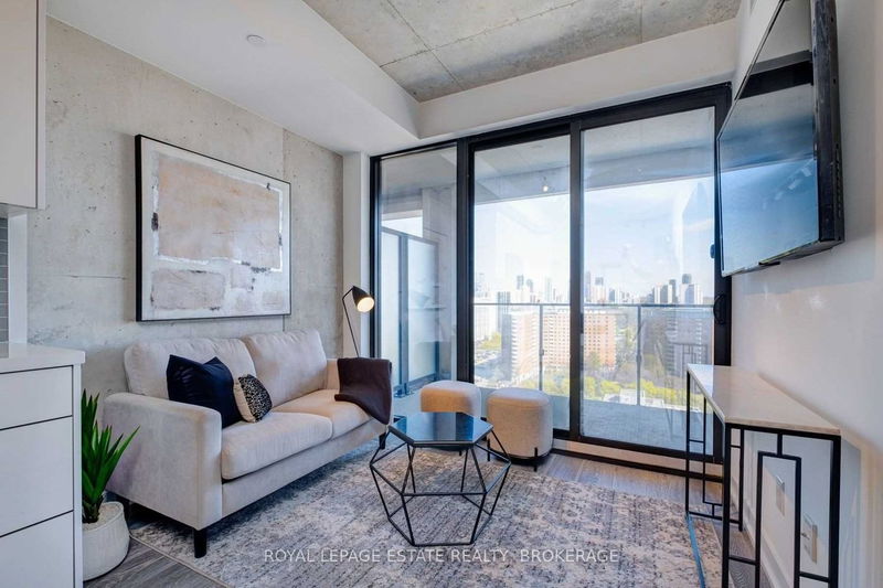 Preview image for 55 Ontario St #1810, Toronto
