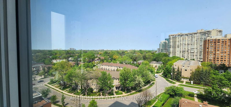 Preview image for 75 Canterbury Pl #1111, Toronto