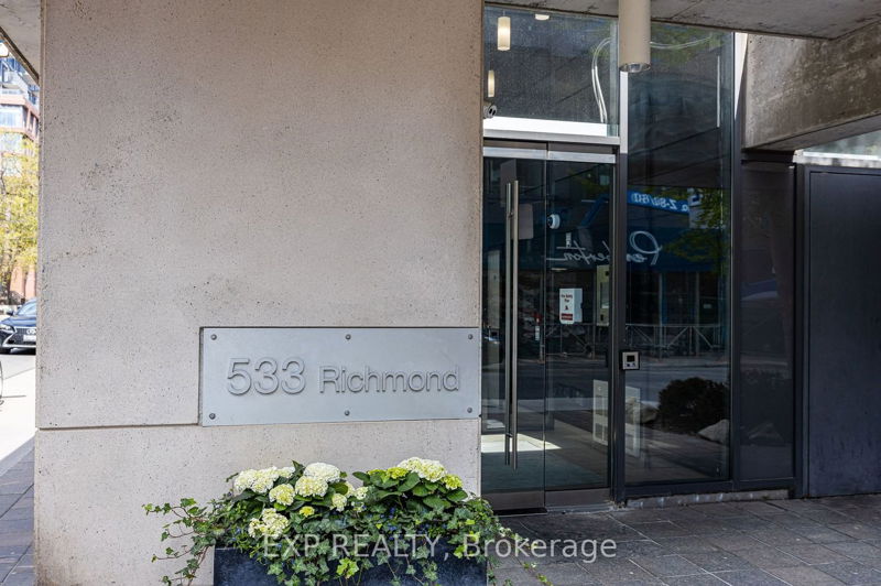 Preview image for 533 Richmond St W #706, Toronto