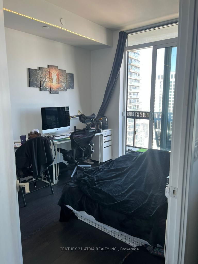 Preview image for 8 Eglinton Ave E #2909, Toronto