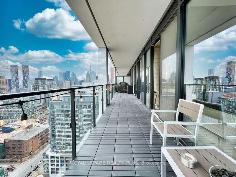 Preview image for 55 Ontario St #2403, Toronto