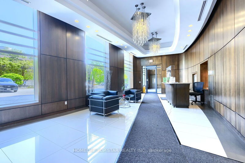 Preview image for 18 Valley Woods Rd #803, Toronto