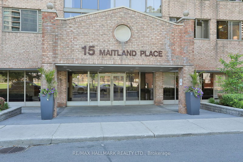 Preview image for 15 Maitland Pl #1001, Toronto