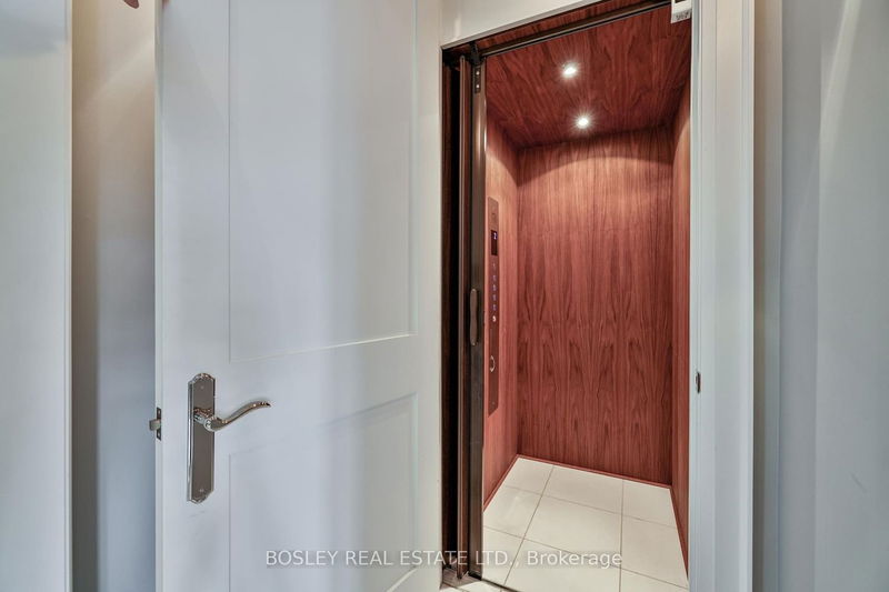 Preview image for 70 Lawton Blvd, Toronto