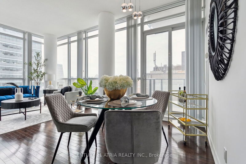 Preview image for 770 Bay St #1212, Toronto
