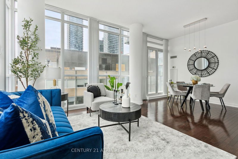 Preview image for 770 Bay St #1212, Toronto