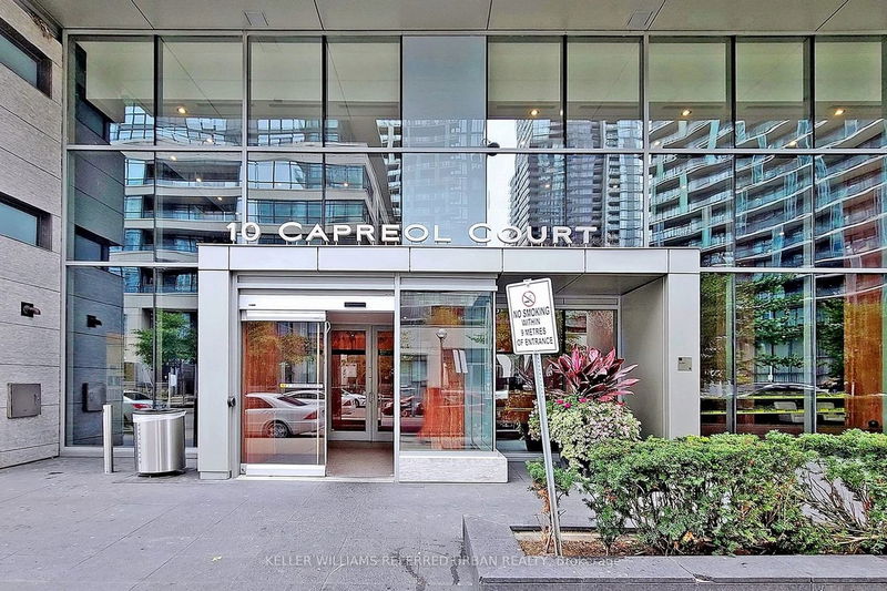 Preview image for 10 Capreol Crt #720, Toronto