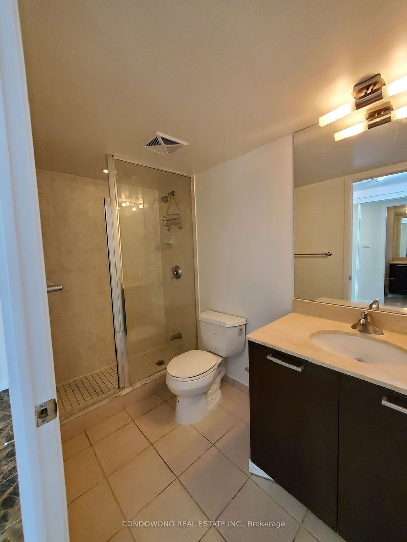 Preview image for 38 Grenville St #1303, Toronto