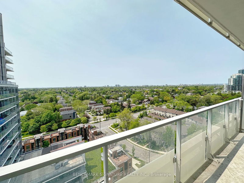 Preview image for 75 Canterbury Pl E #1710, Toronto