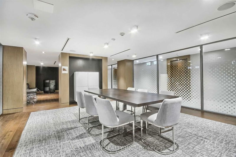 Preview image for 15 Queens Quay E #2110, Toronto