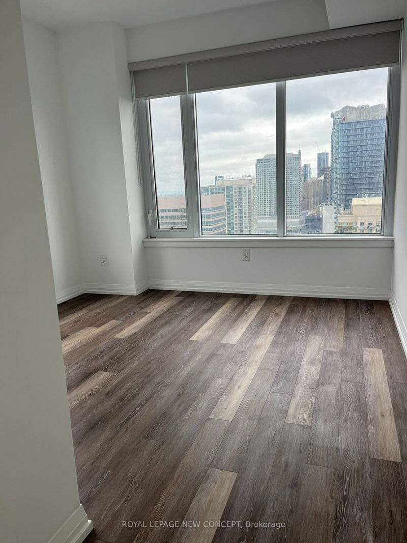 Preview image for 75 Canterbury Pl #2502, Toronto