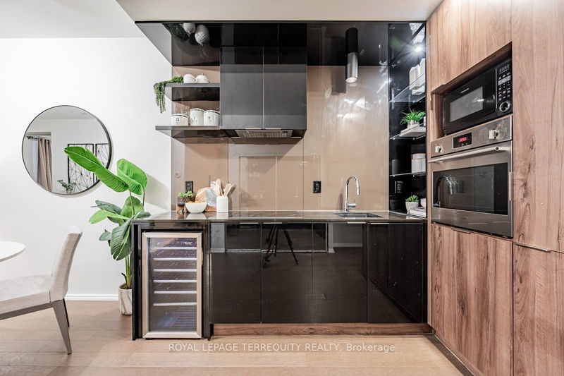 Preview image for 70 Temperance St #308, Toronto