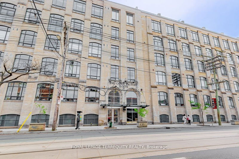 Preview image for 993 Queen St W #302, Toronto