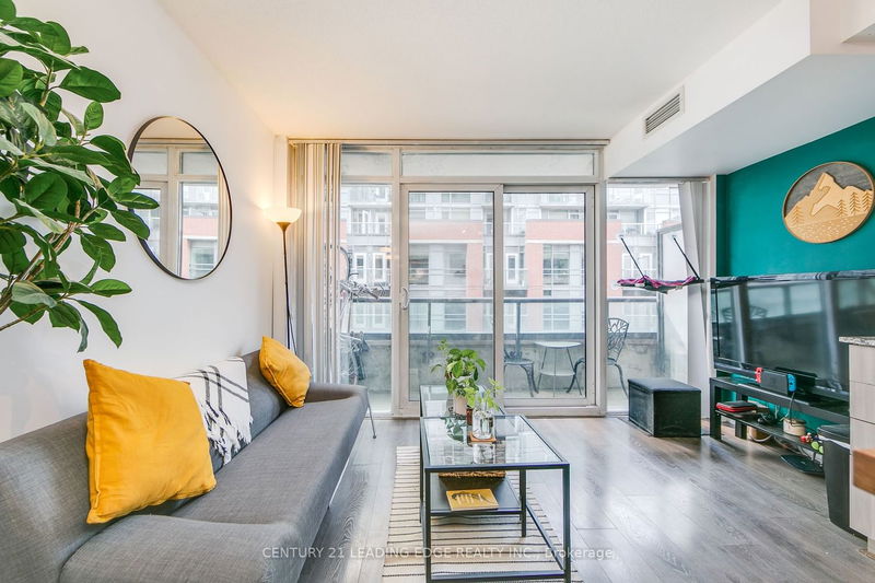 Preview image for 36 Lisgar St #509, Toronto