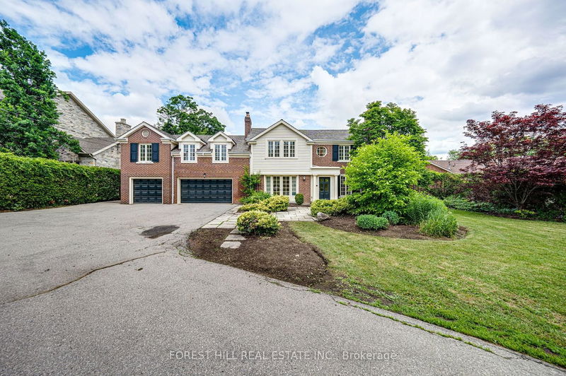Preview image for 168 Sandringham Dr, Toronto