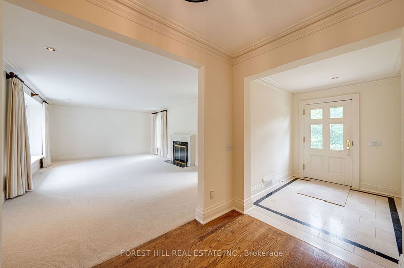 Preview image for 168 Sandringham Dr, Toronto