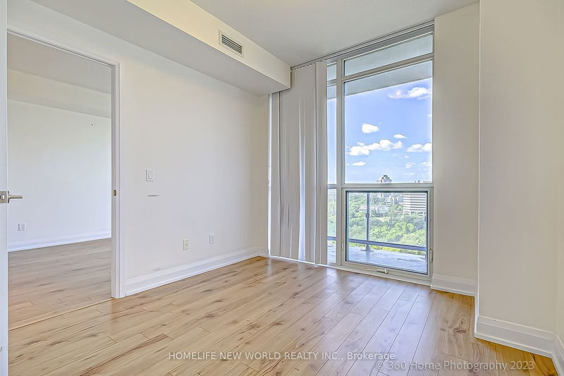 Preview image for 18 Graydon Hall Dr #1103, Toronto