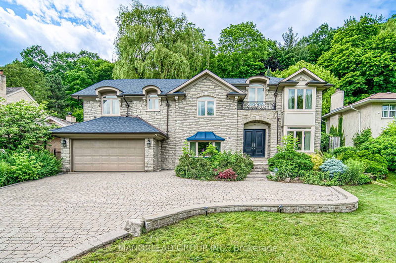 Preview image for 32 Brookfield Rd, Toronto
