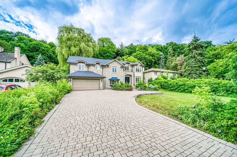 Preview image for 32 Brookfield Rd, Toronto